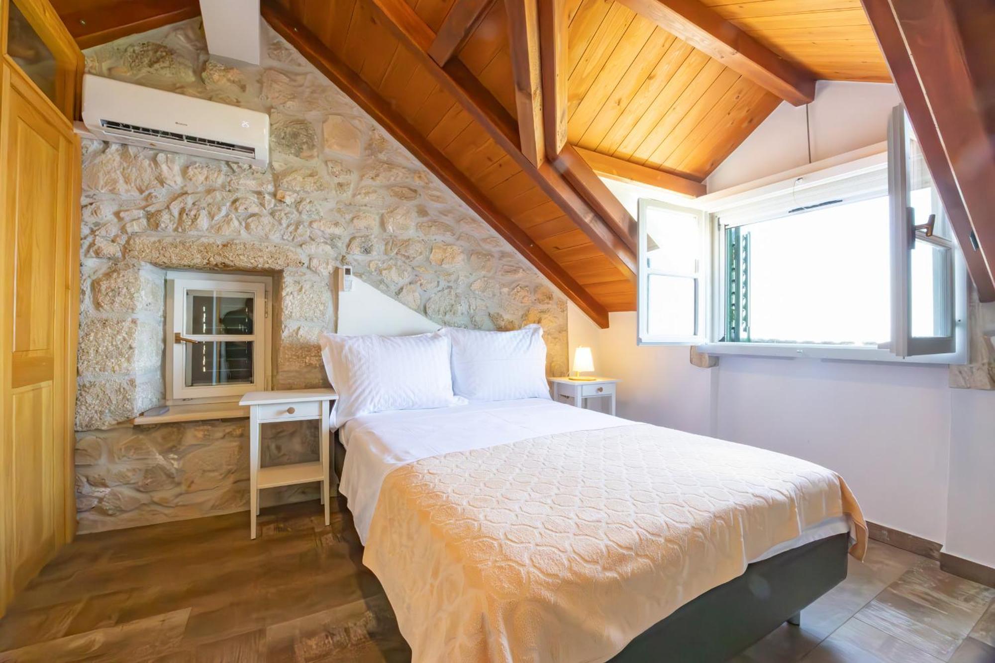 Willa Stone House Kurtic Stara Podgora Zewnętrze zdjęcie