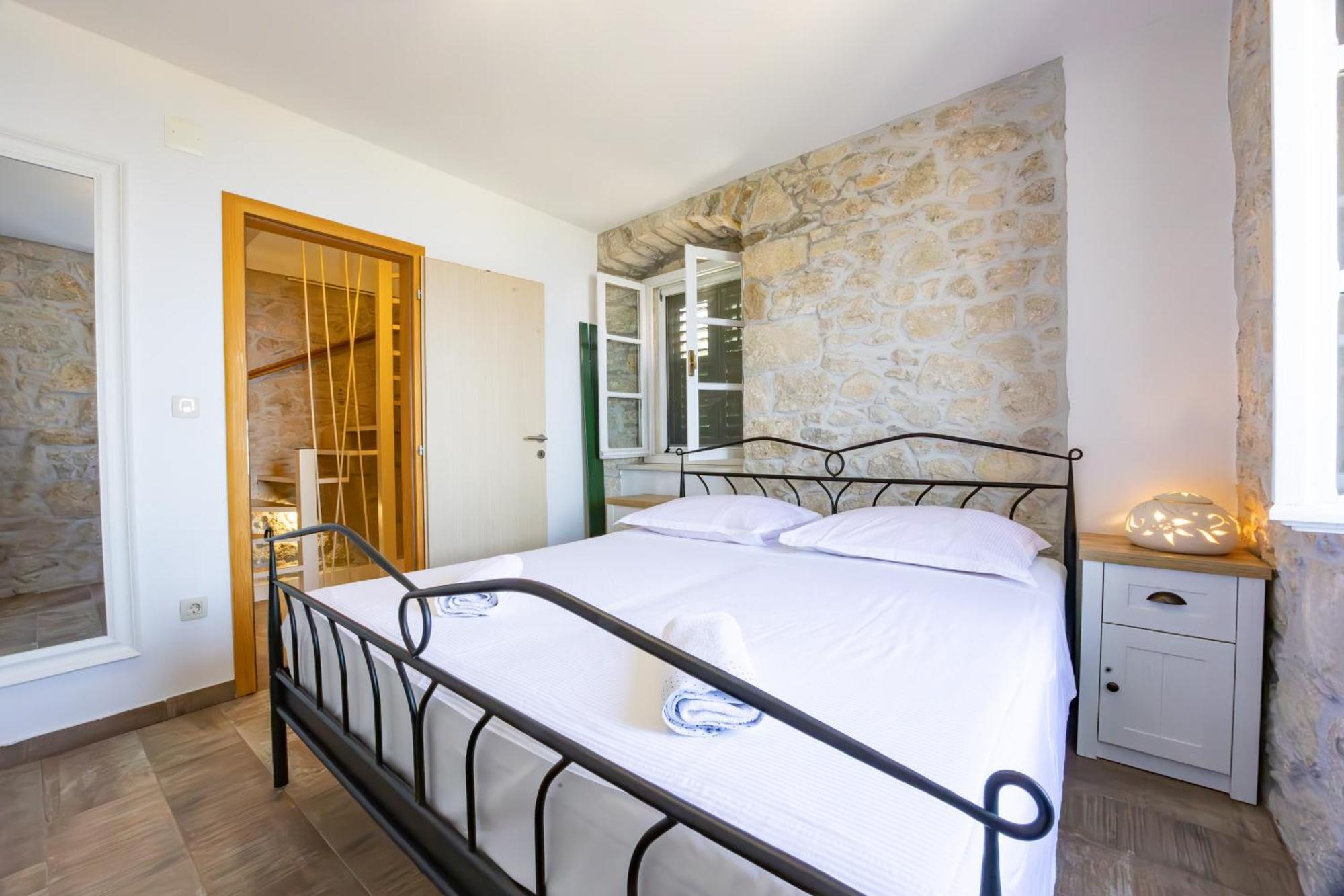 Willa Stone House Kurtic Stara Podgora Zewnętrze zdjęcie